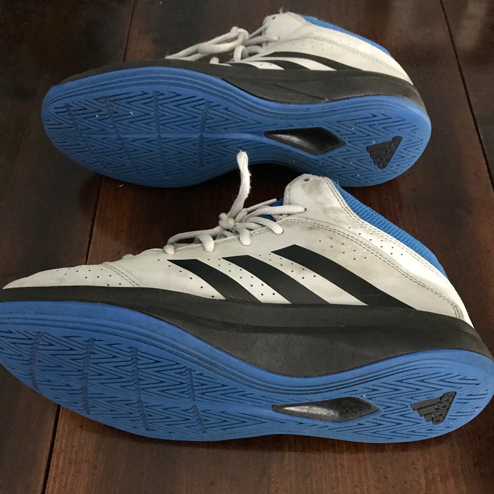 Adidas sneakers Men’s 7 - Picture 2 of 4